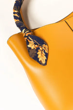 Yellow Shoulder